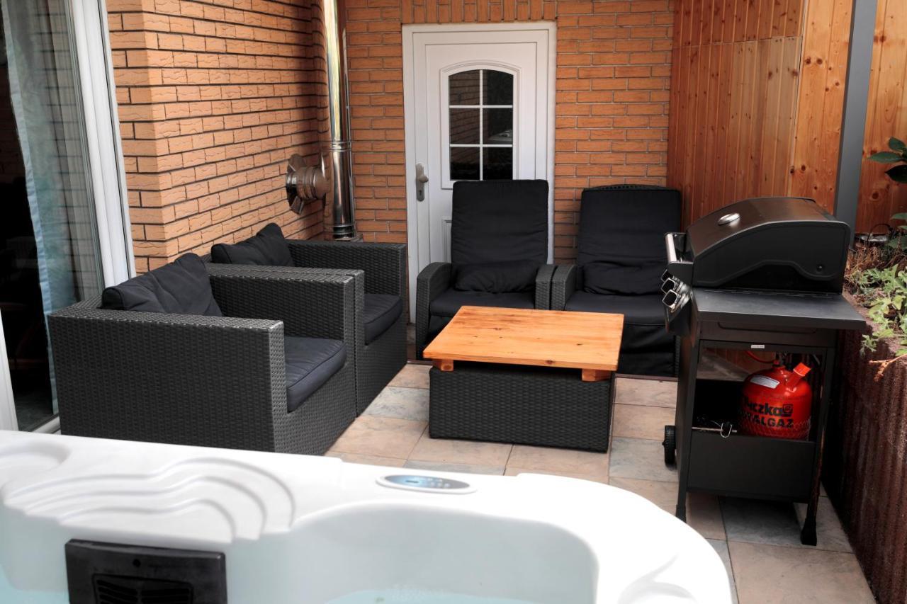 Goldhouse - Sauna, Whirlpool, Switch, Darts & Mehr アンダーナッハ エクステリア 写真
